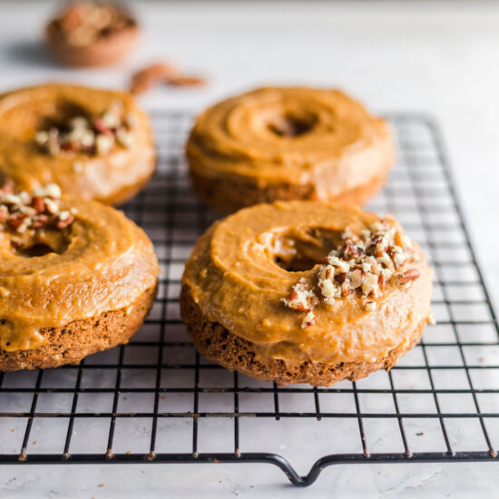 Baked Chia-Oat Donuts With Pumpkin