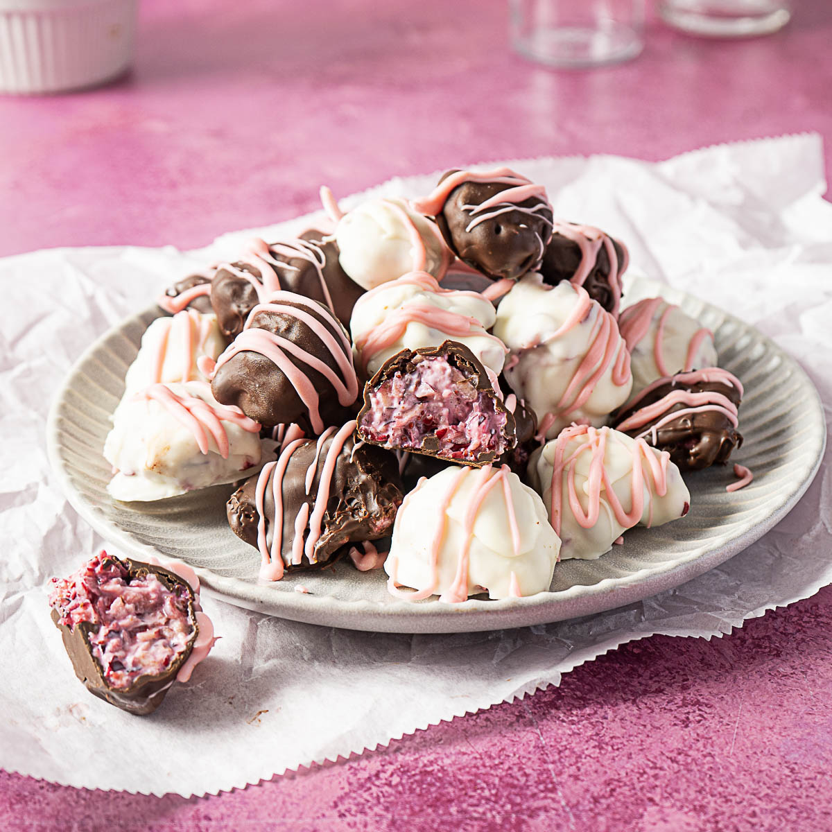 Fresh Cranberrry Chocolate Bites