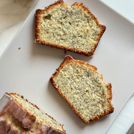 The Best Lemon Poppy Seed Bread