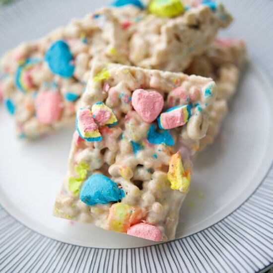 Lucky Charms Marshmallow Treats