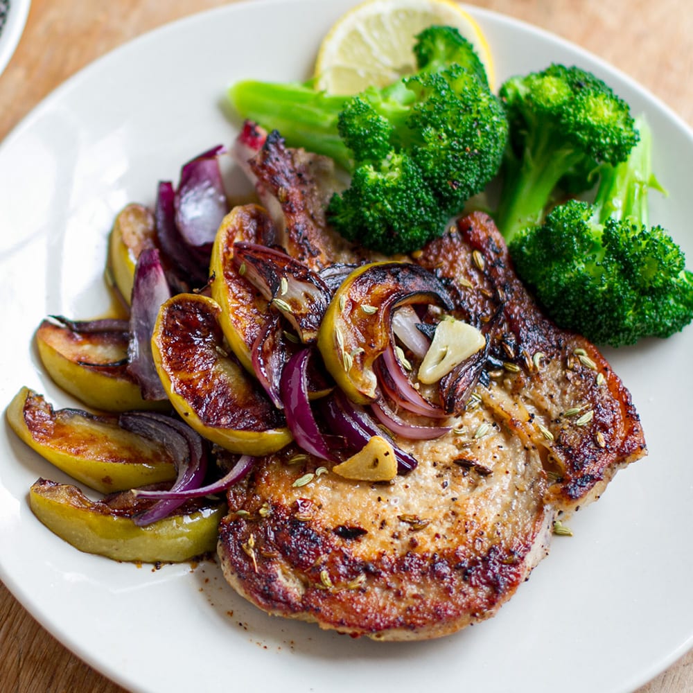 Pork Chops with Apples And Onions