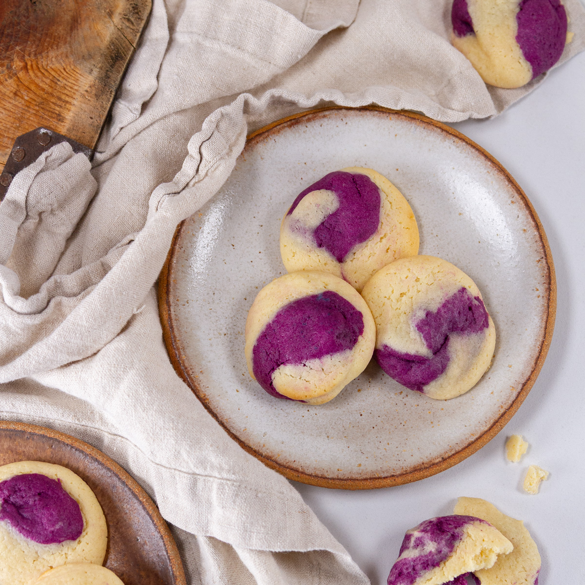Marbled Ube Cheesecake Cookies