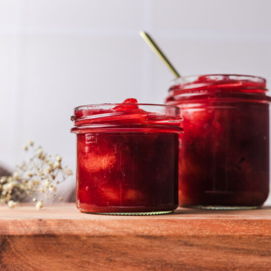 Quick & Sugar-Free Plum Compote