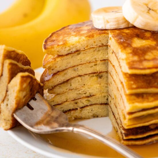 3 Ingredient Banana Pancakes