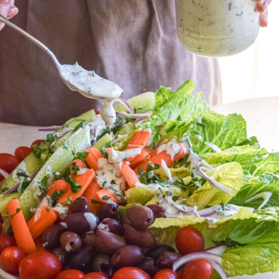 Creamy Buttermilk Salad Dressing