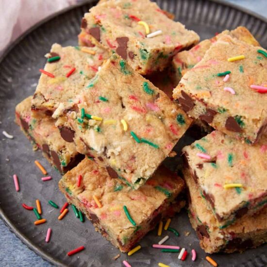 Chewy Chocolate Chip Blondies