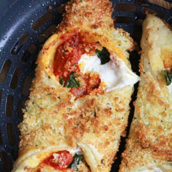 Easy Air Fryer Pizza Cannoli