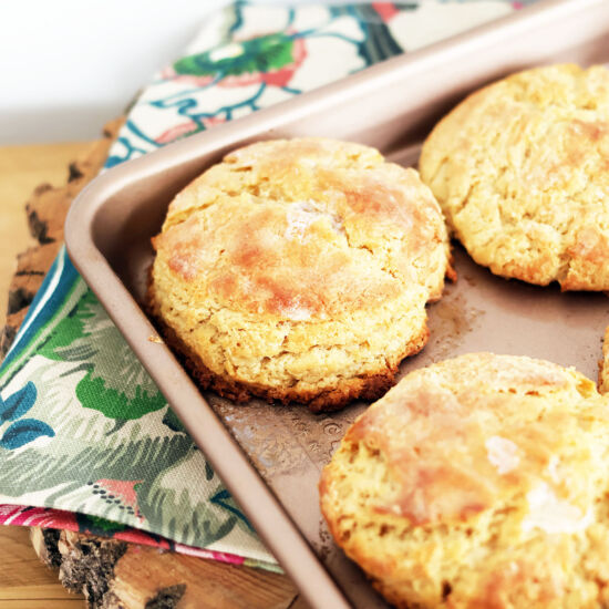 Flaky Einkorn Buttermilk Biscuits