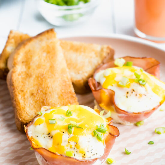Baked Ham & Cheese Egg Cups