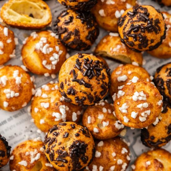 Chouquettes (Petits Choux)