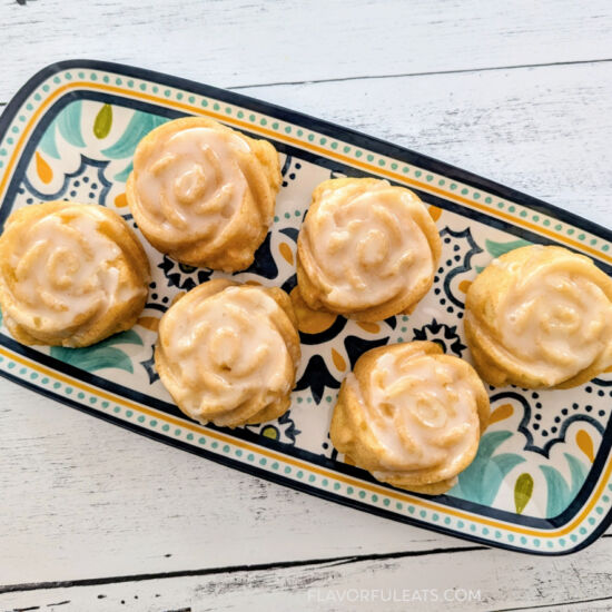Mini Lemon Rose Bundt Cakes
