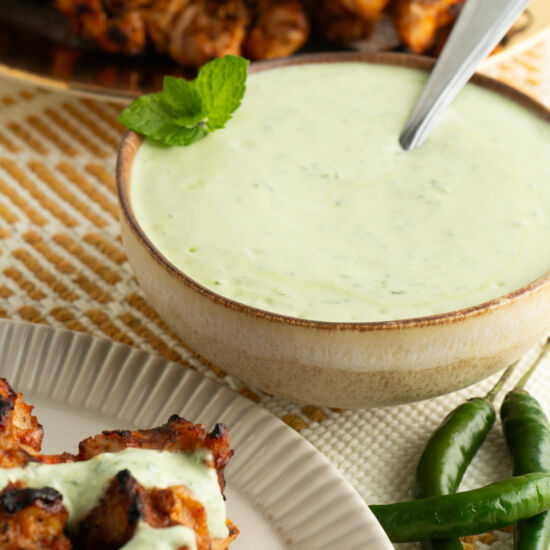 Mint Yogurt Sauce with Lemon