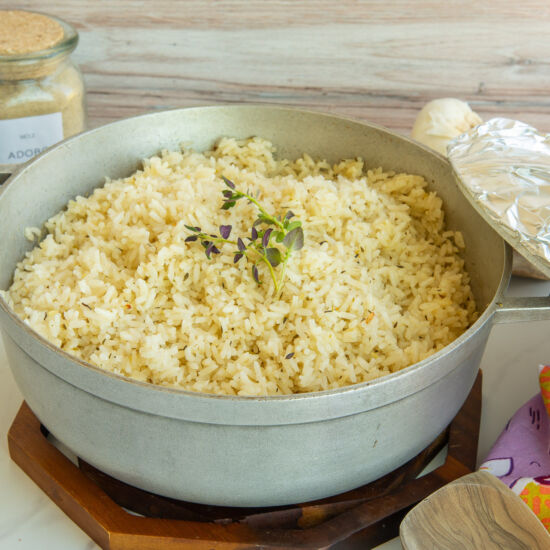 Coconut Rice (Arroz con Coco)