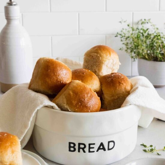 Vegan Dinner Rolls