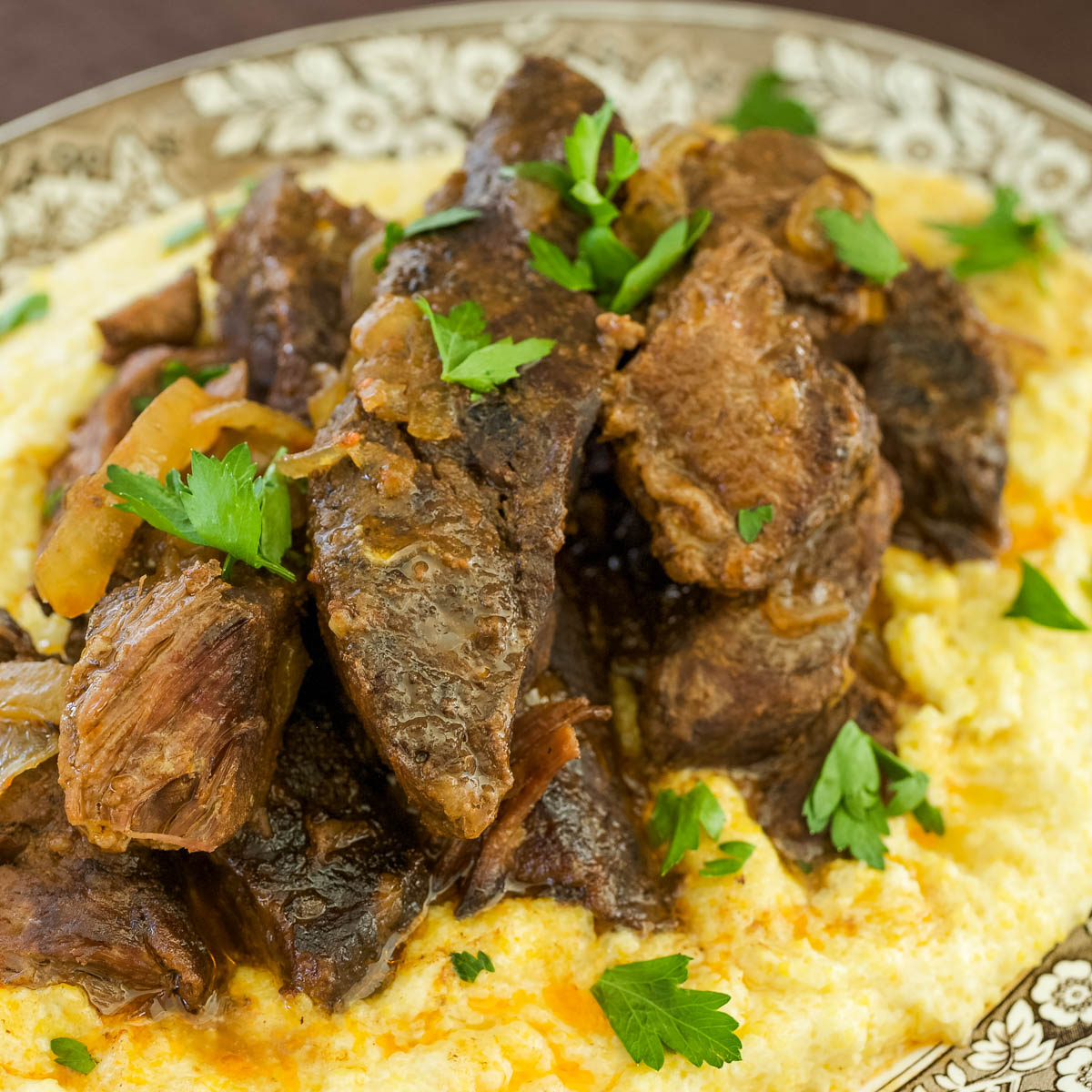 Slow Cooker Bone-In Beef Short Ribs