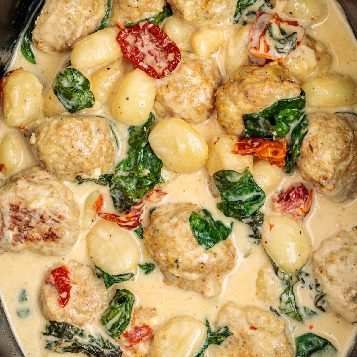 Slow Cooker Tuscan Chicken Gnocchi