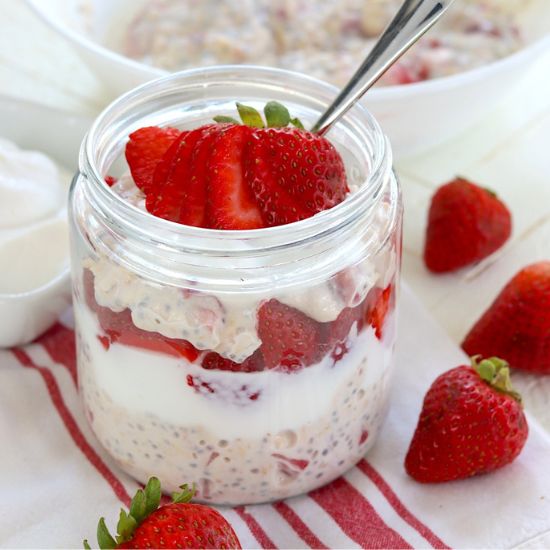 Strawberry Protein Overnight Oats