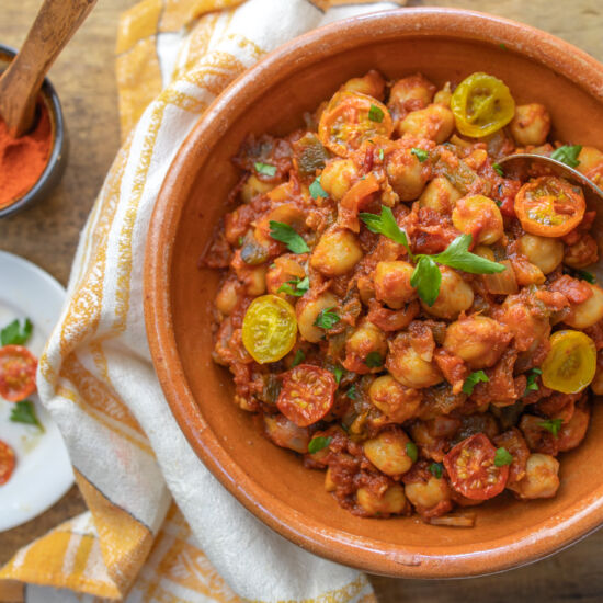 Spanish Chickpea “Baked Beans”