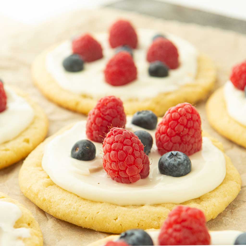 Soft Fruit Pizza Cookies