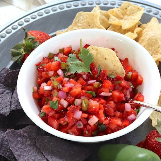 Fresh Strawberry Jalapeño Salsa