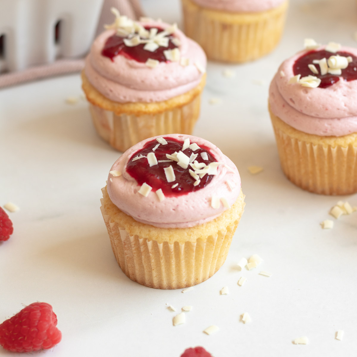 White Chocolate Raspberry Cupcakes