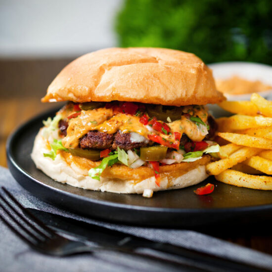 Mexican Beef Burger w/ Salsa Fresca