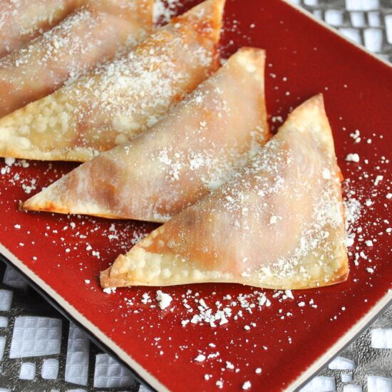 Easy Homemade Pizza Rolls