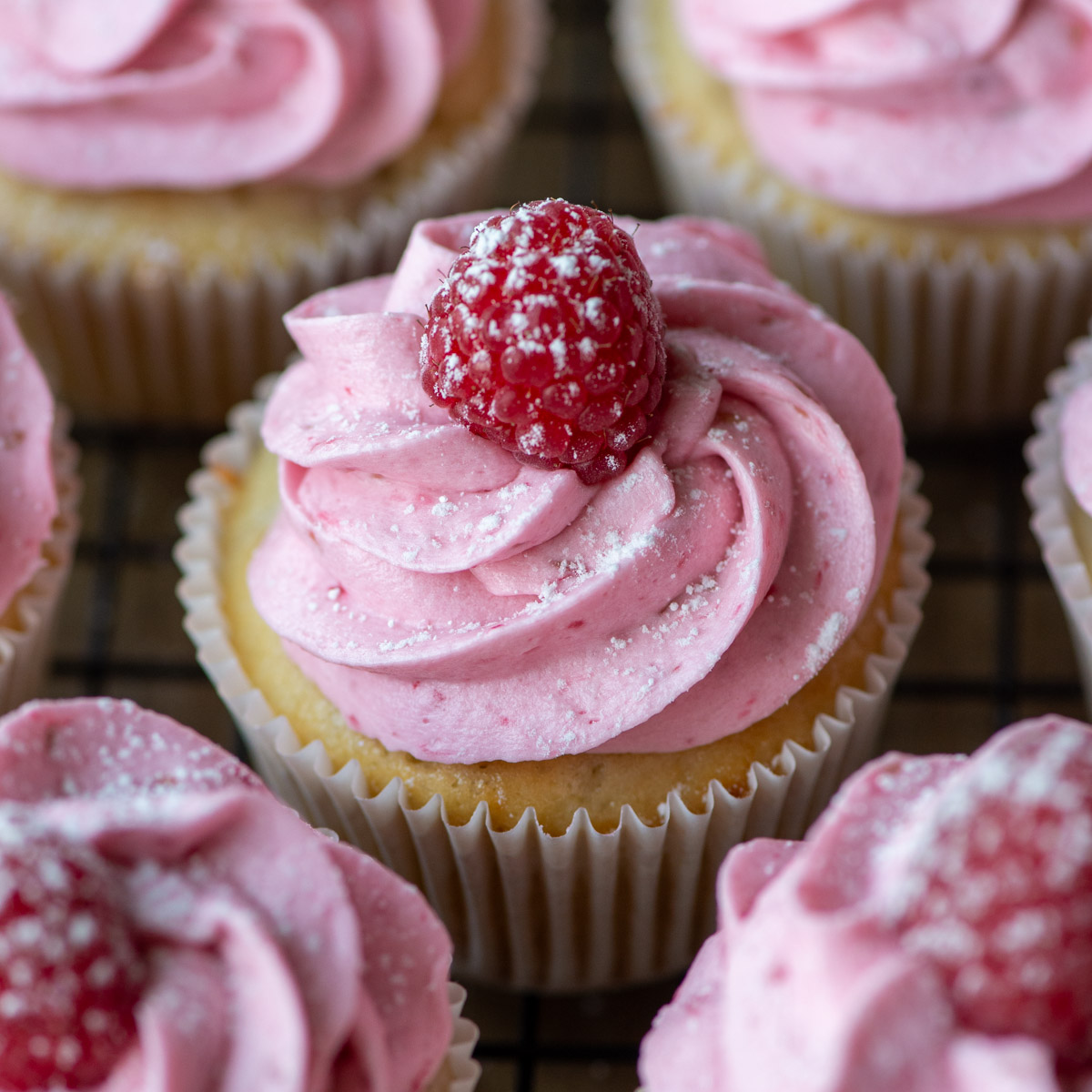 Raspberry White Chocolate Cupcakes