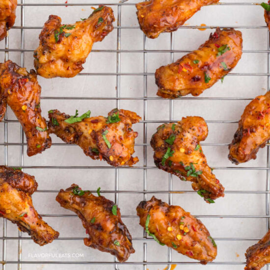 Honey Sriracha Chicken Wings