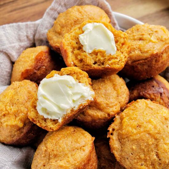 Cheddar Cheese Cornbread Muffins