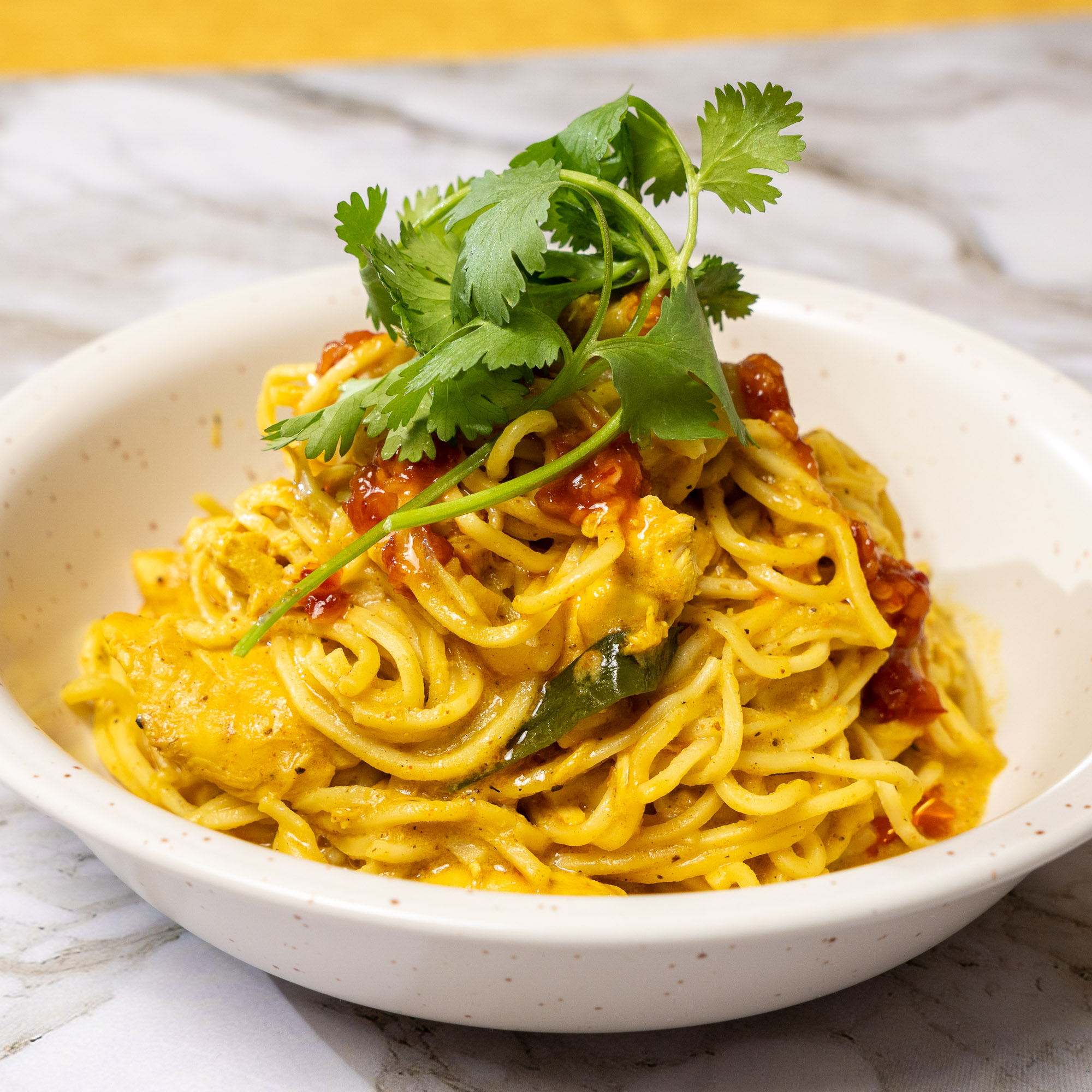 Slow Cooker Curry Noodles