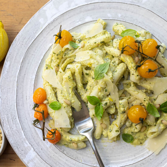 Zesty & Creamy Lemon Pesto