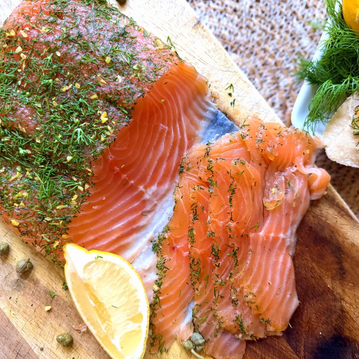 Easy Homemade Gravlax