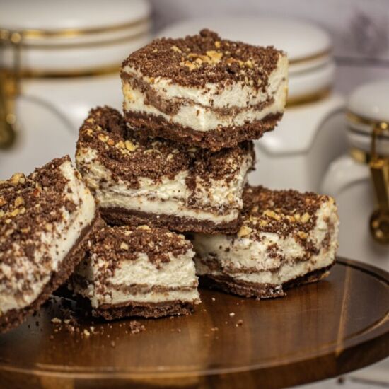 Chocolate Hazelnut Käsekuchen Bars