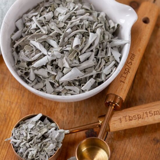 How to Dry White Sage