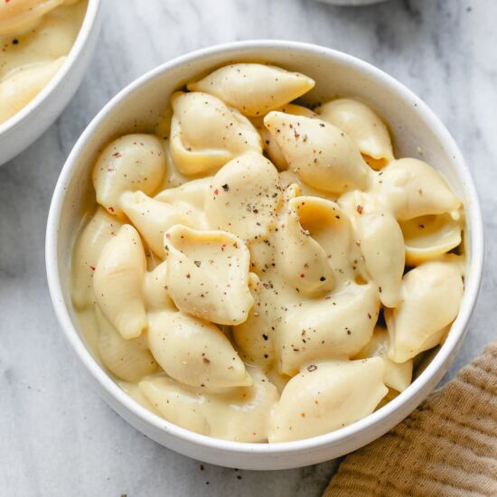 Easy Stovetop Vegan Mac and Cheese