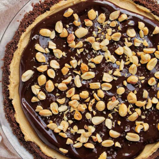 Chocolate Teddy Grahams Pie Crust