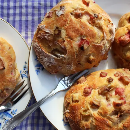 Rhubard Cardamom Bread Rolls