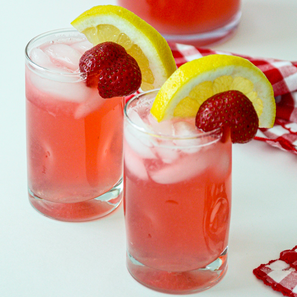 Rhubarb Lemonade
