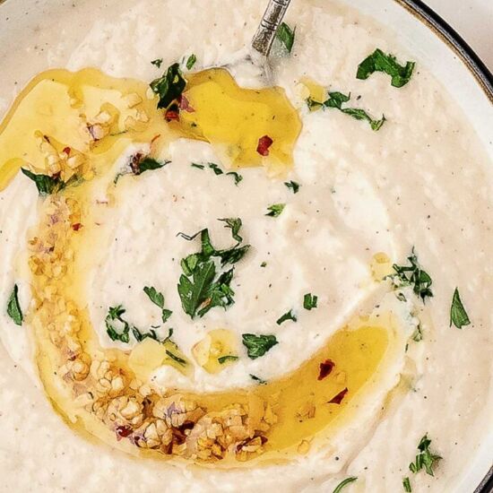Lemon and Garlic White Bean Dip