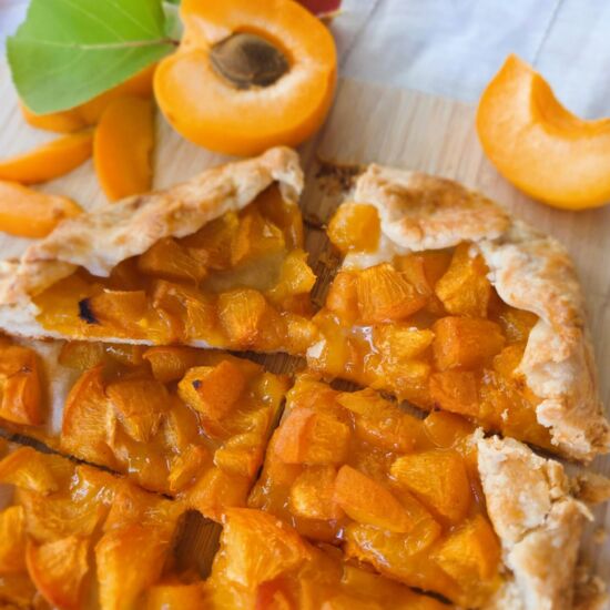 Carefree Apricot Crostata