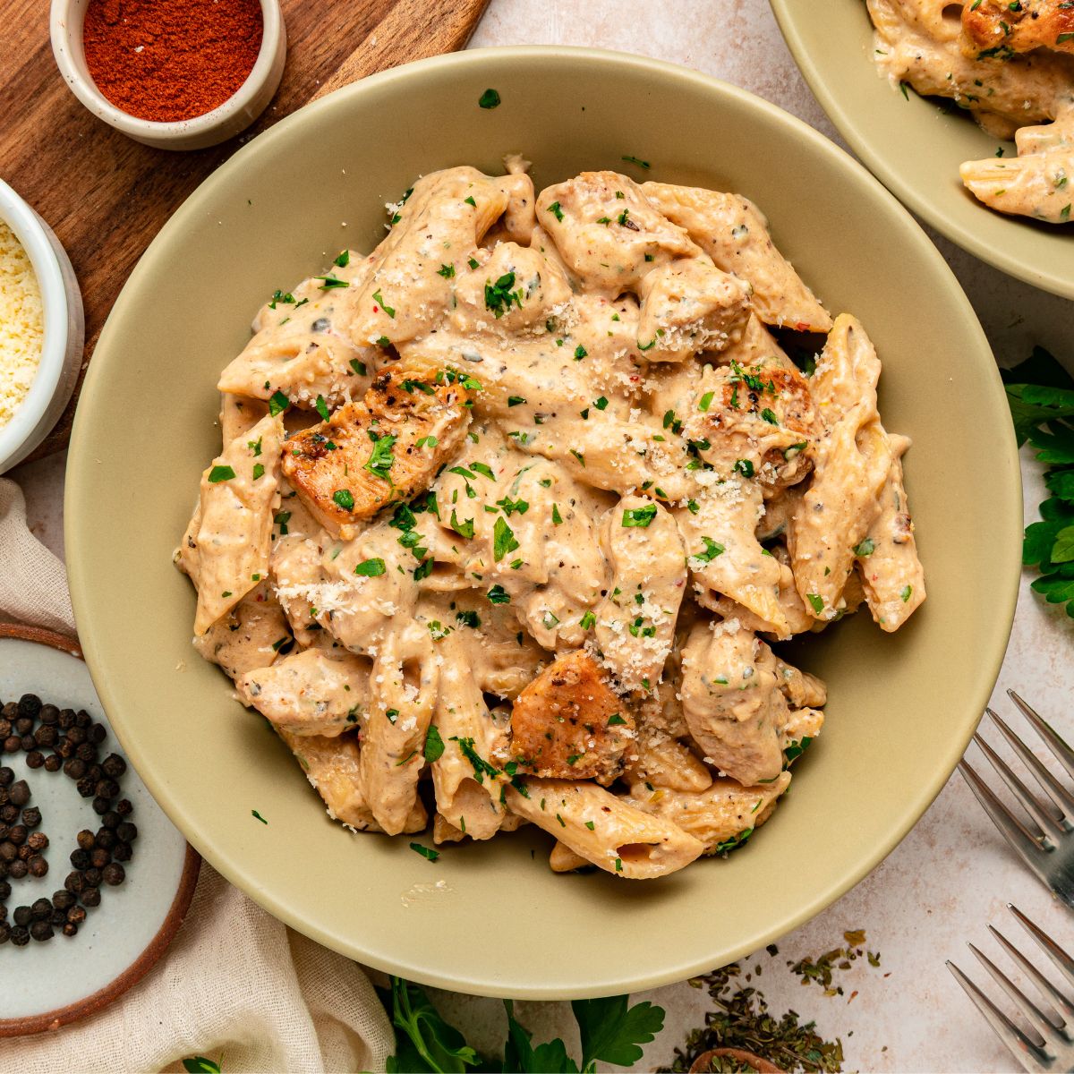 Garlic Parmesan Pasta With Chicken