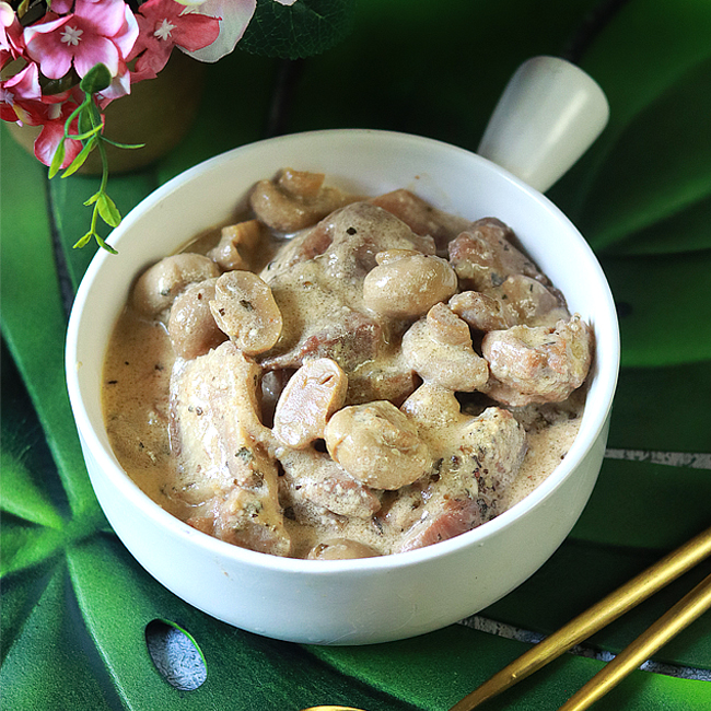 Creamy Pork with Mushrooms