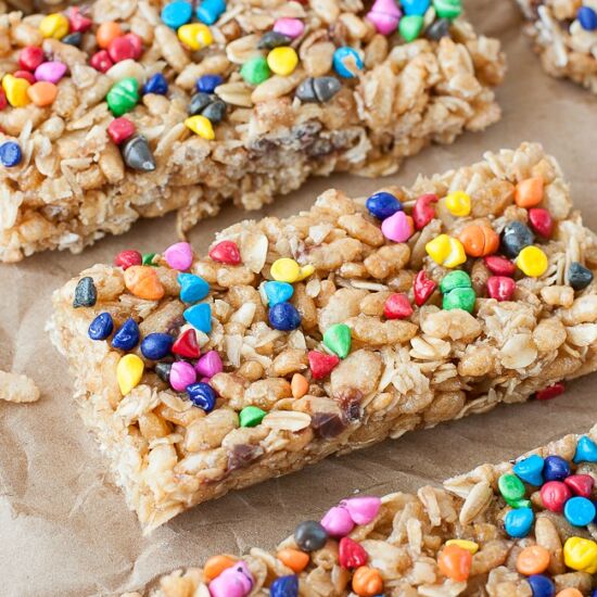 Chewy Rainbow Chip Granola Bars