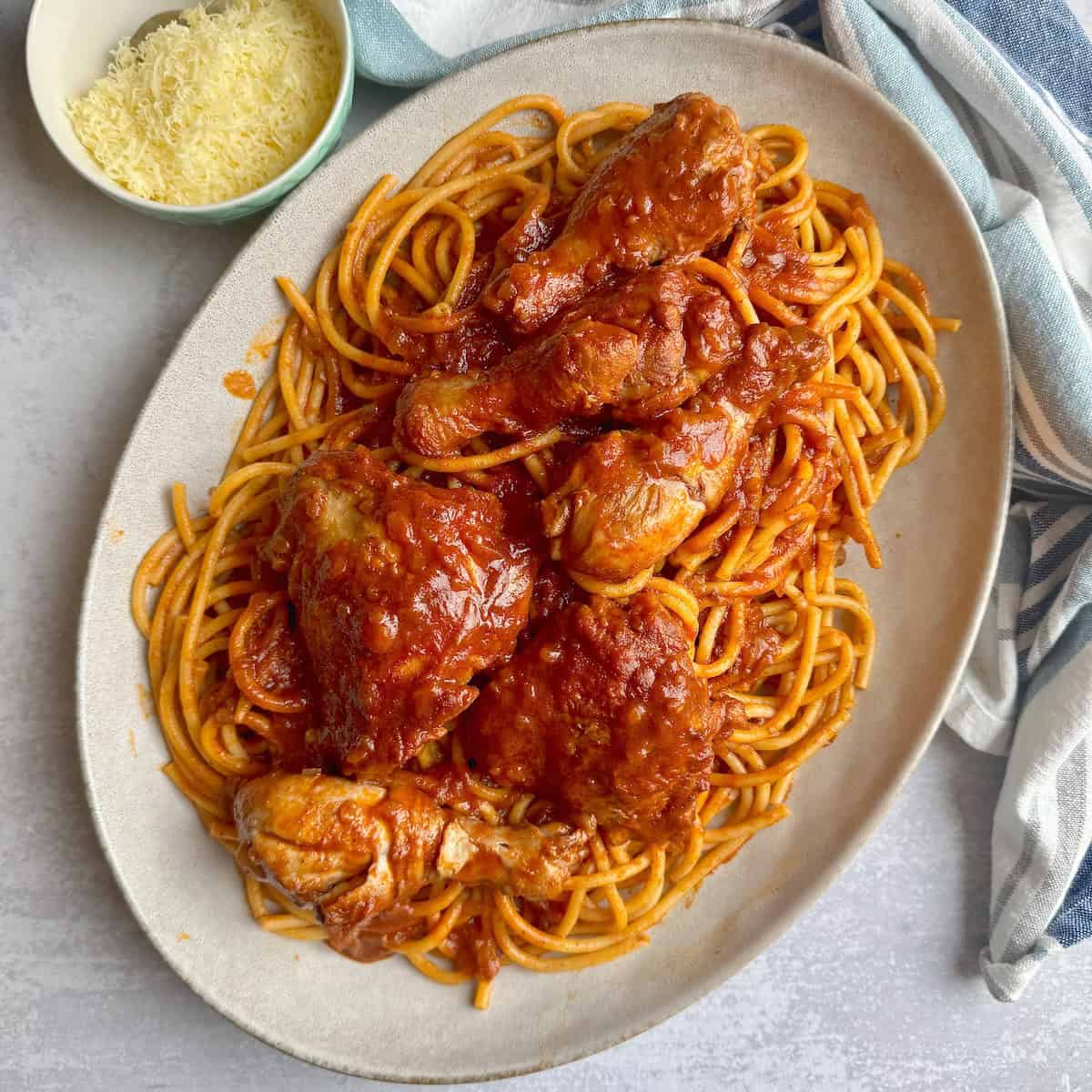 Pastitsada – Greek Chicken Stew
