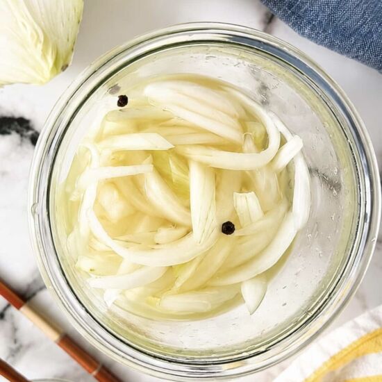 Easy Pickled White Onions